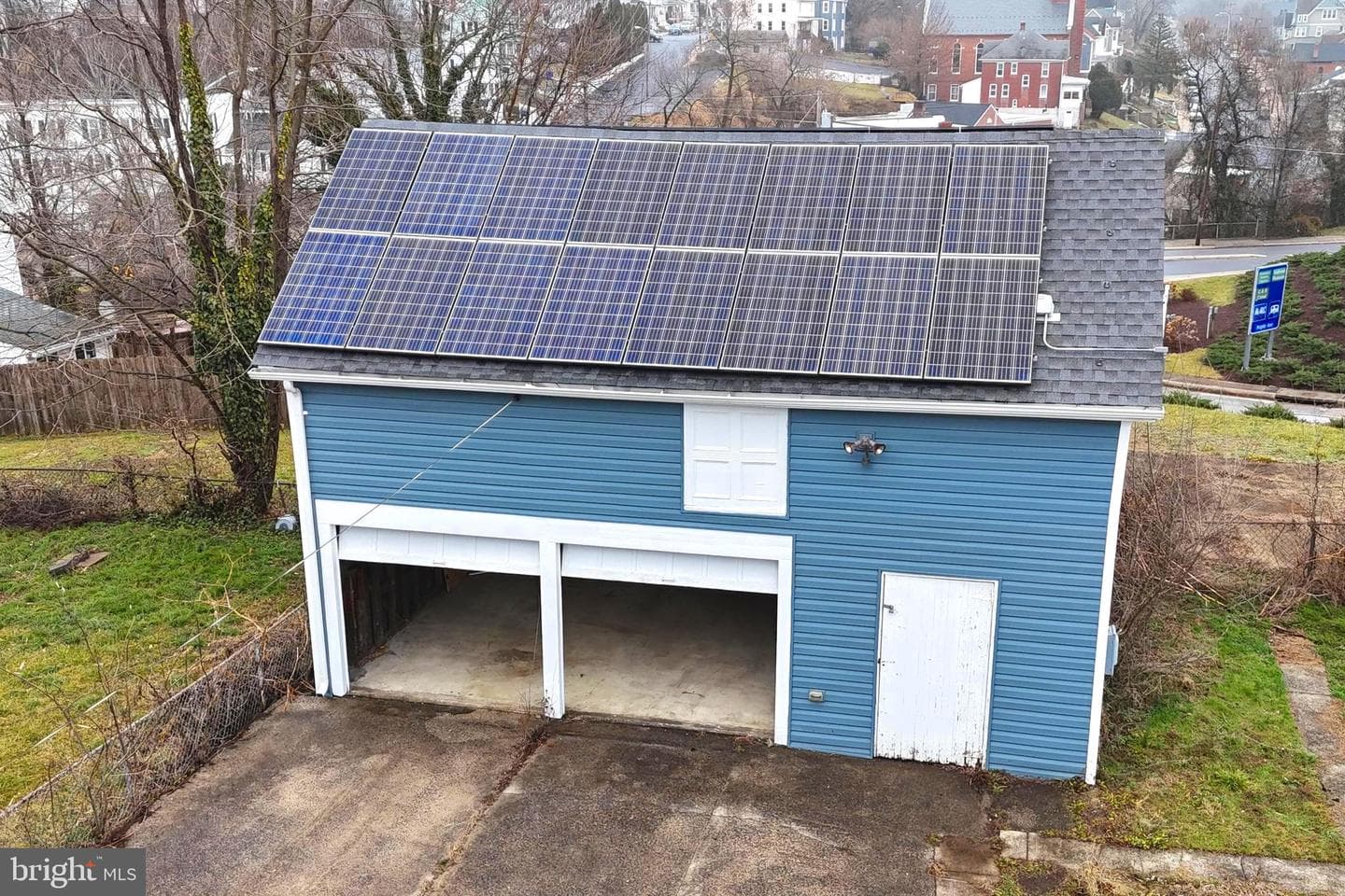 22 Virginia Avenue photo 5