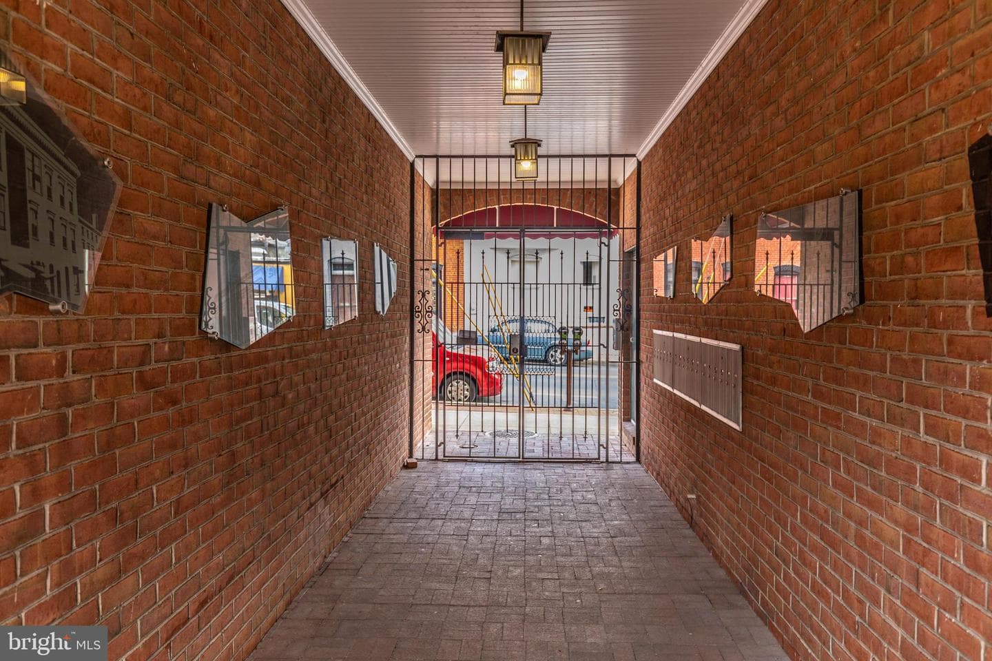 103 S Market Street #301 photo 20