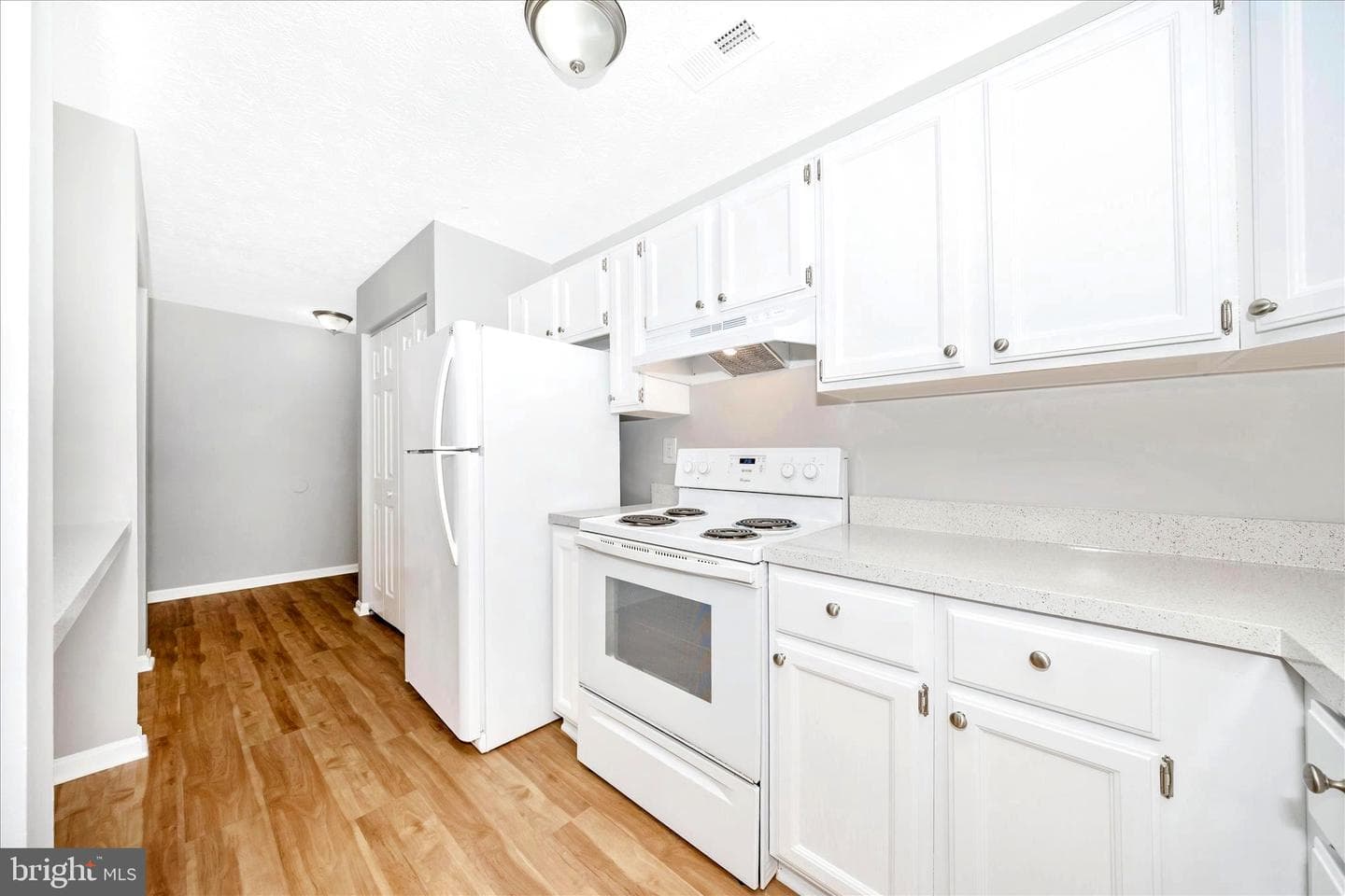 2137 Wainwright Court #1b photo 20