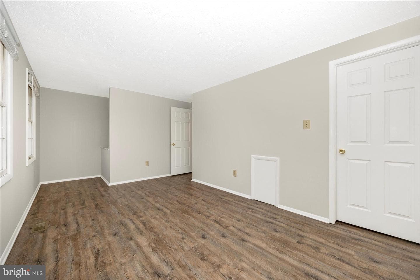1758 Springfield Lane photo 25