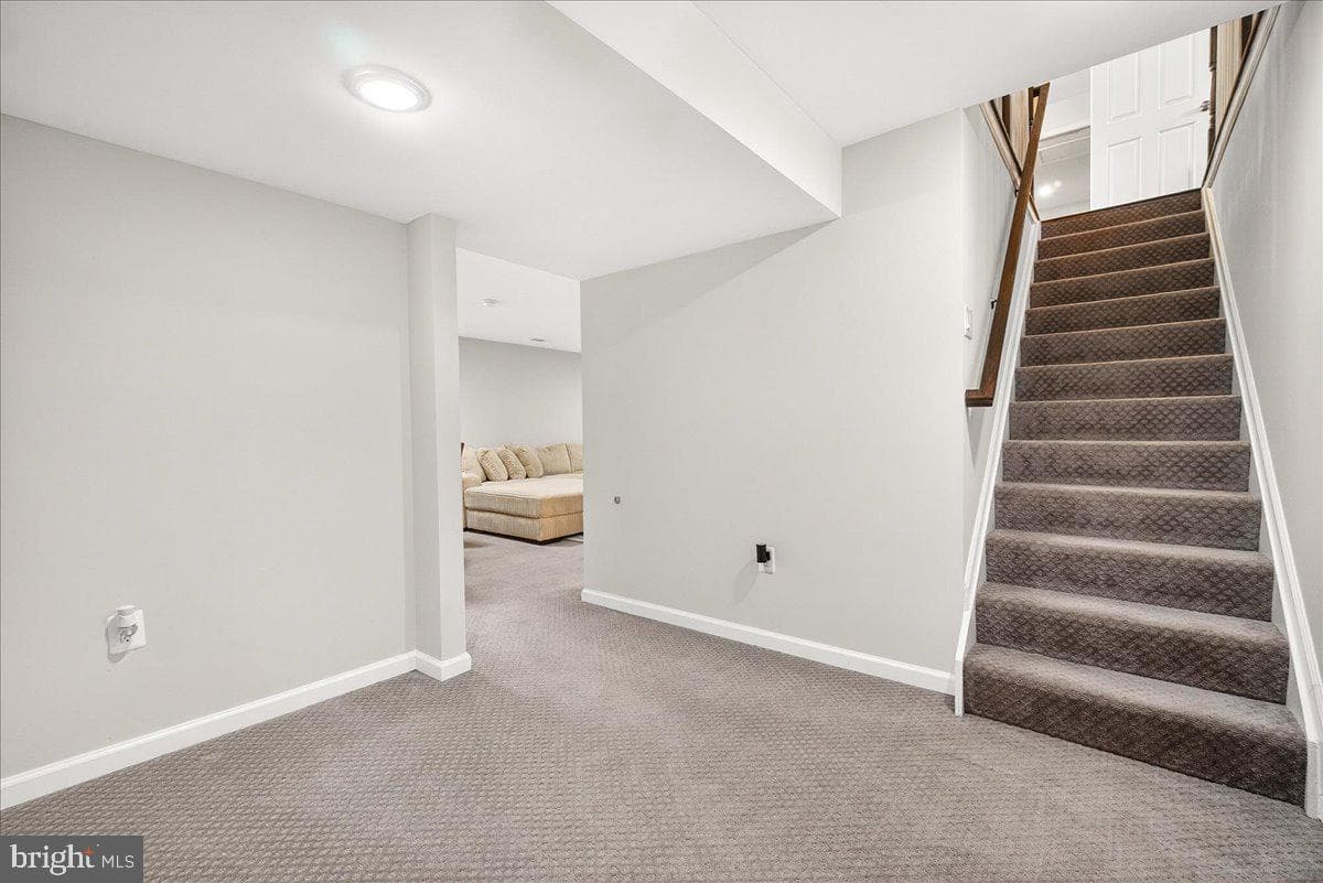 6303 Edgeware Court photo 35