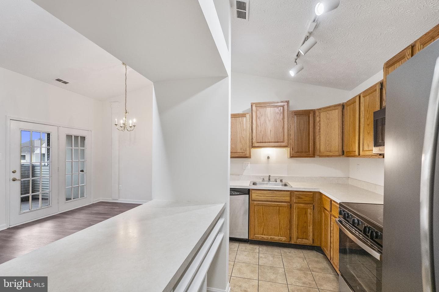 2141 Wainwright Court #2a photo 11
