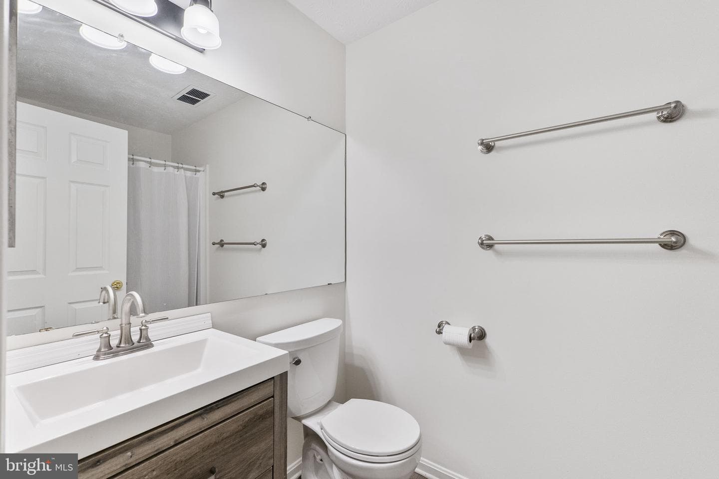 2141 Wainwright Court #2a photo 26