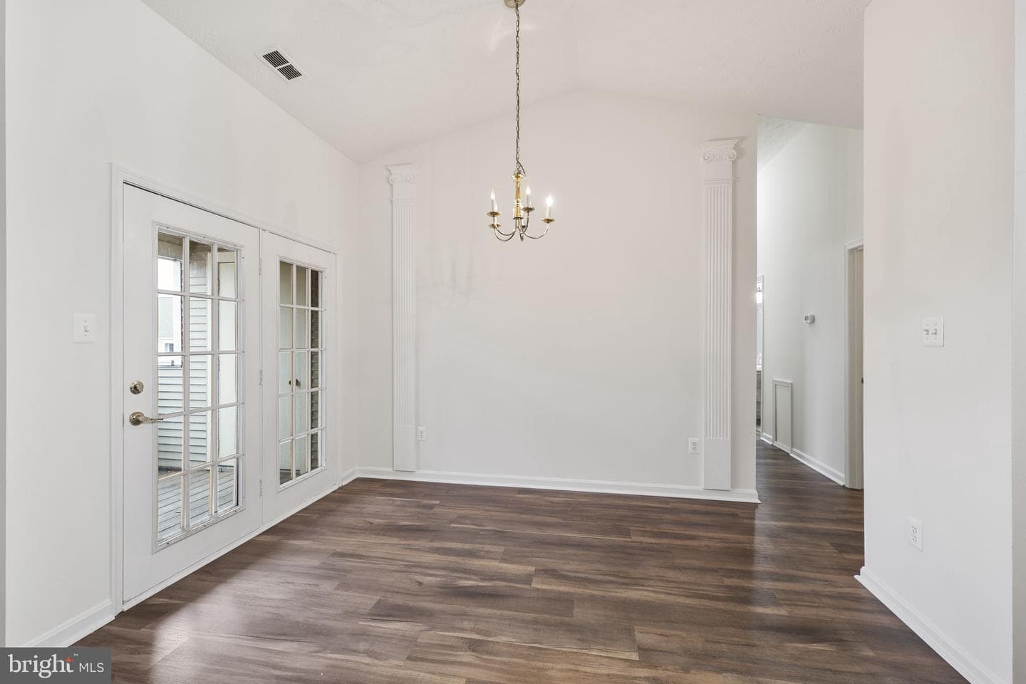 2141 Wainwright Court #2a photo 9