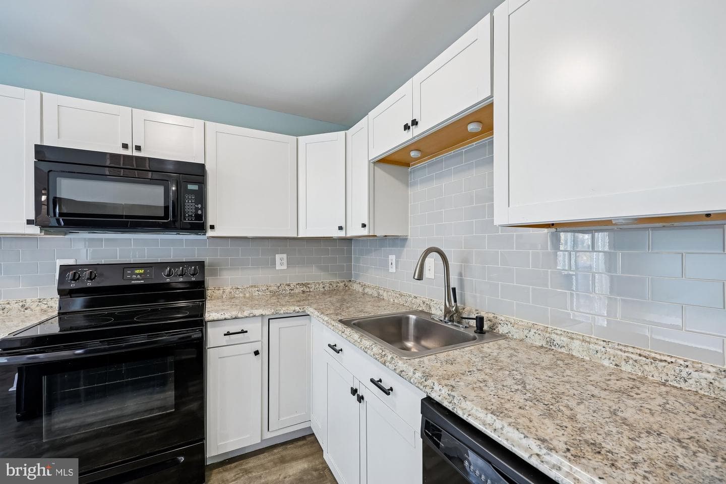 18 Pendleton Court #10c photo 25