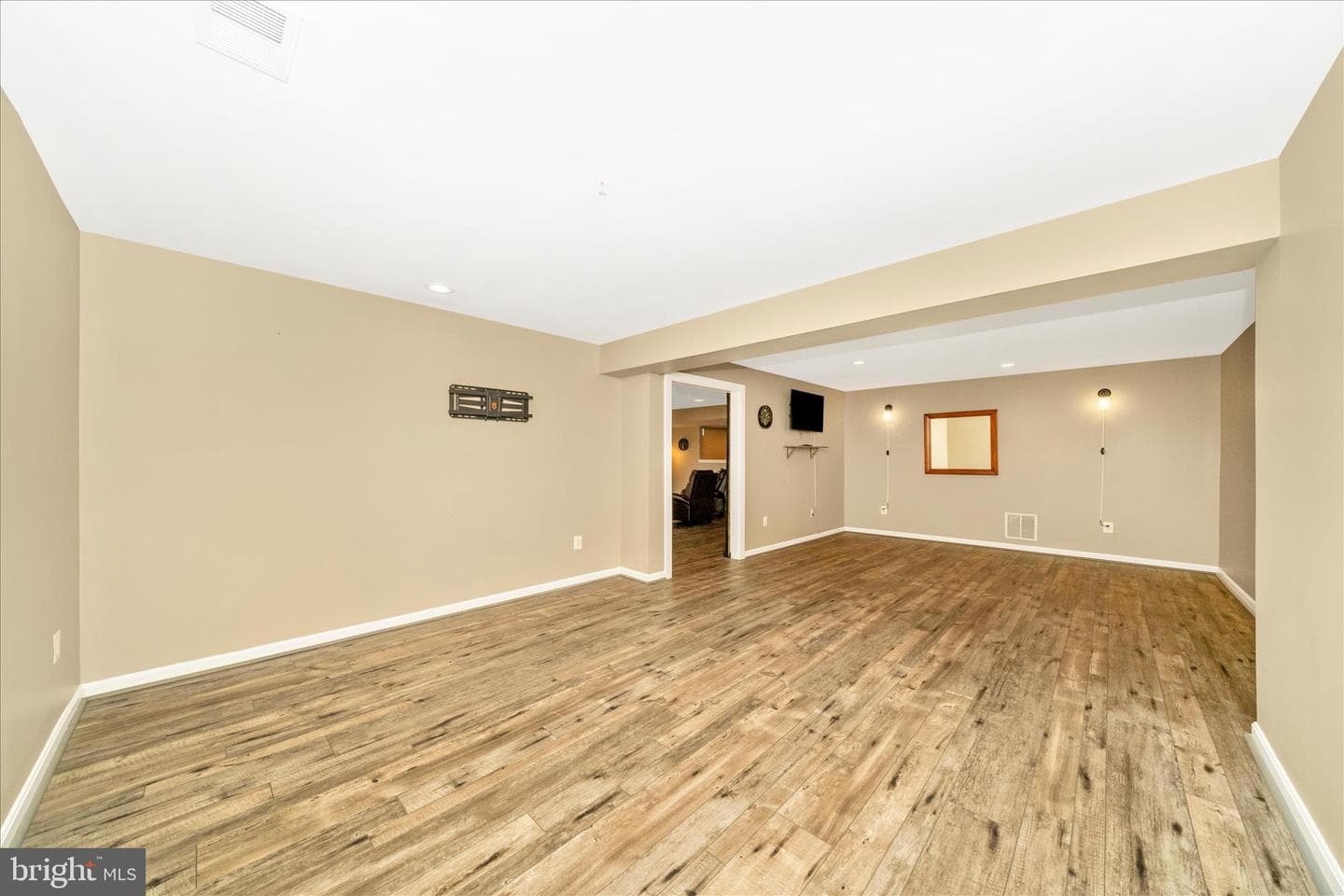 728 Holden Road photo 47