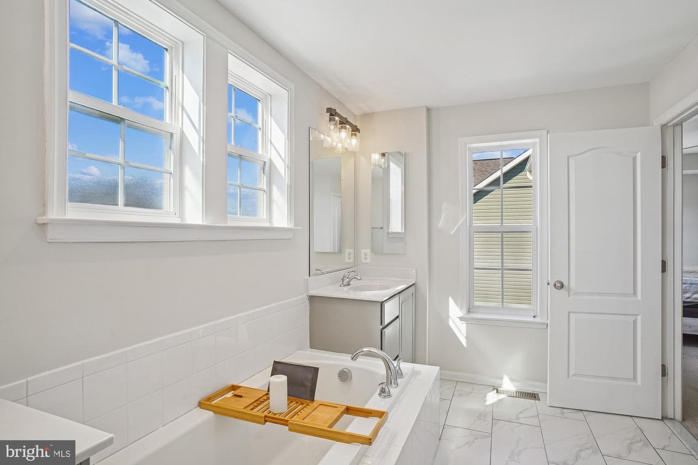 1318 Monocacy Crossing Parkway photo 23