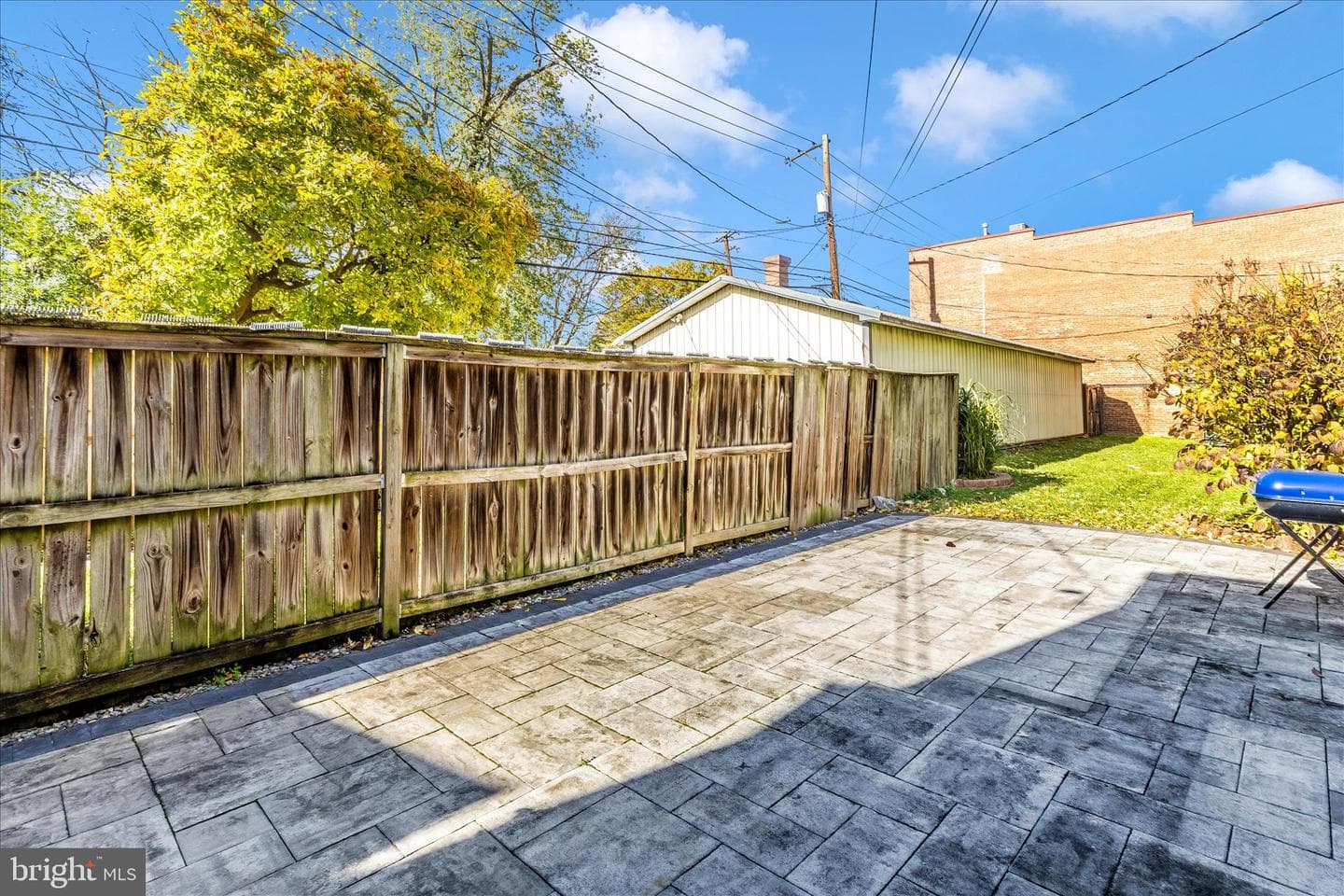 203 E 3rd Street photo 39