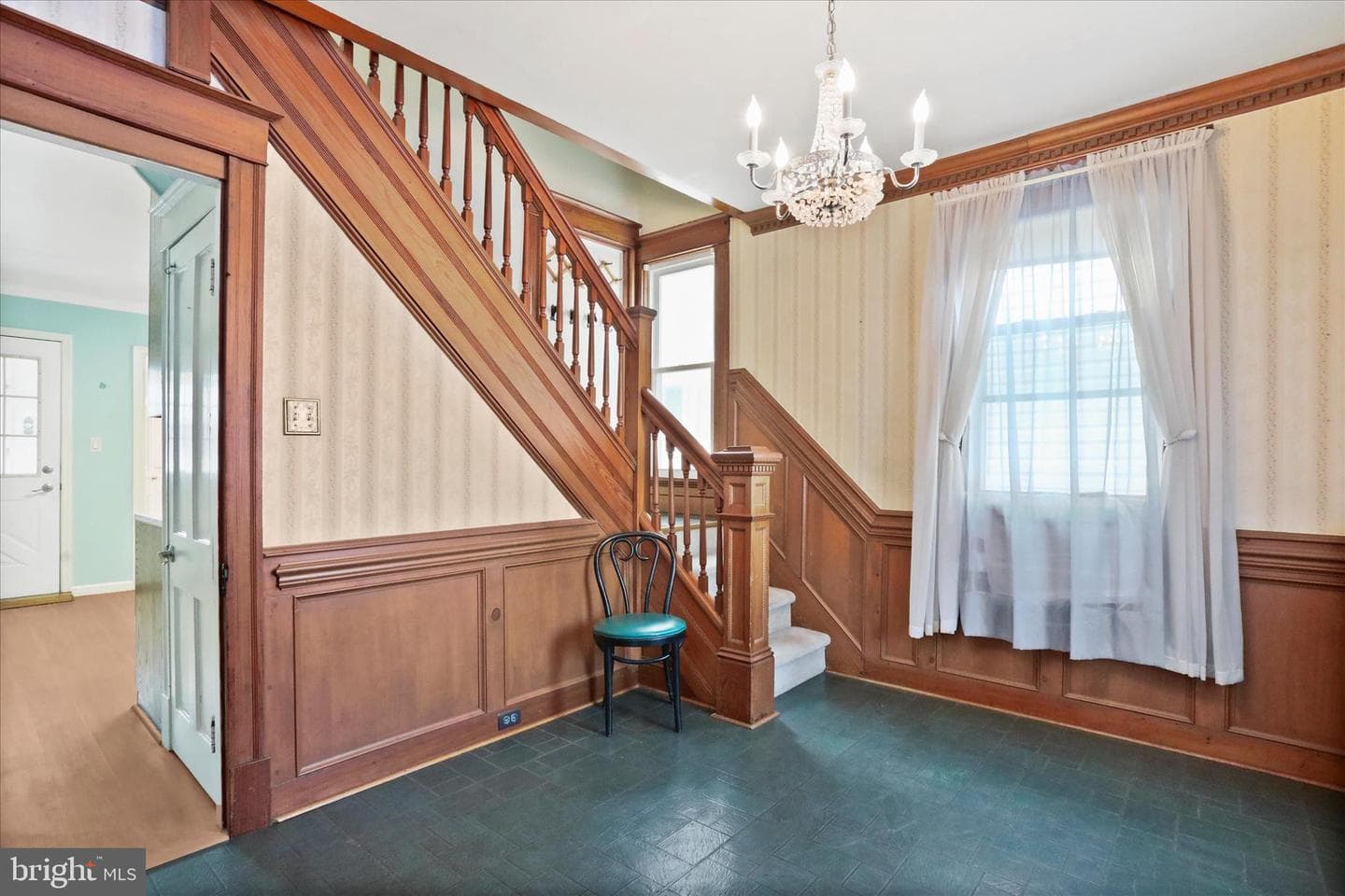 268 Dill Avenue photo 2