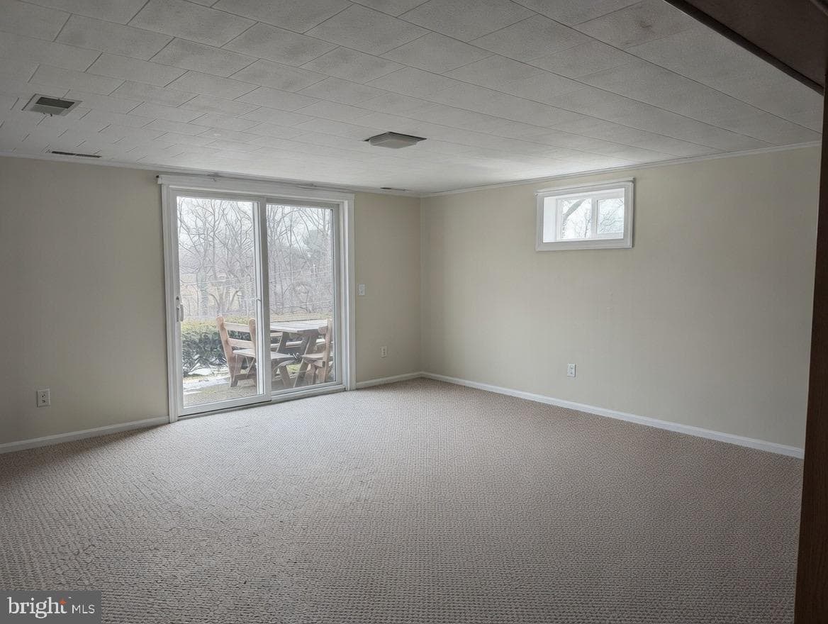 7321 Parkview Drive photo 14