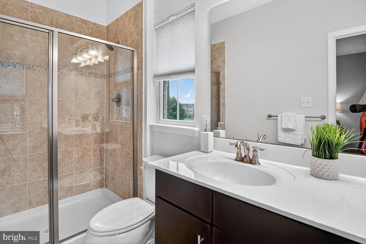 3639 Urbana Pike photo 17