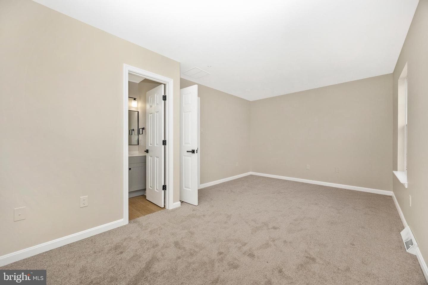 5700 Joseph Court photo 19