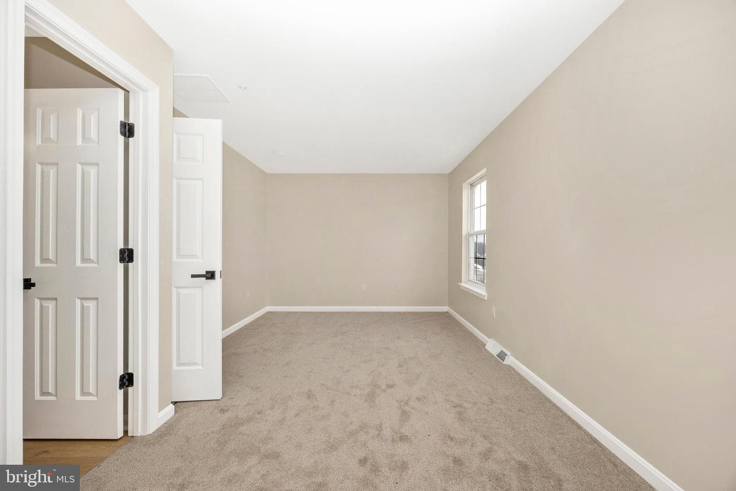 5700 Joseph Court photo 20