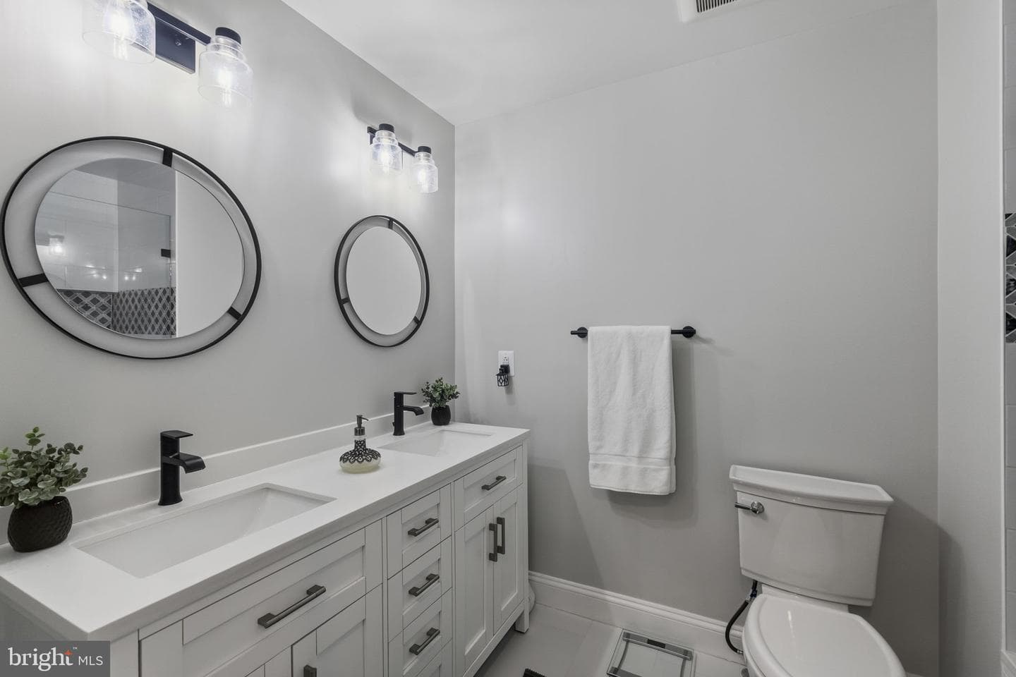 2656 Brook Valley Road photo 65