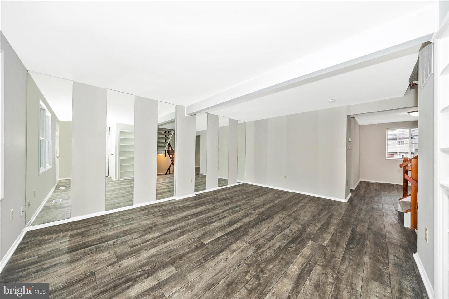 1703 Heather Lane photo 3