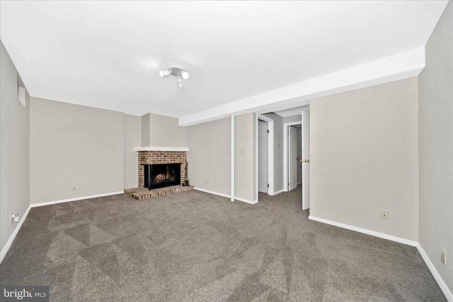 1703 Heather Lane photo 31
