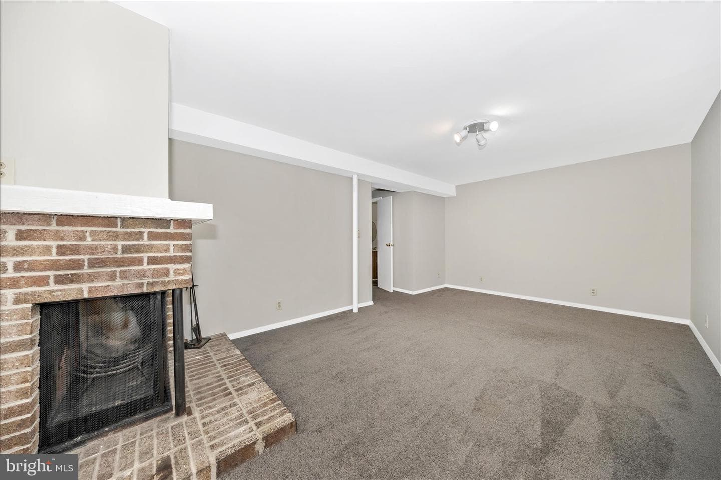 1703 Heather Lane photo 32