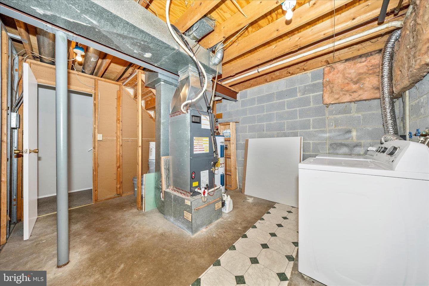 1703 Heather Lane photo 39