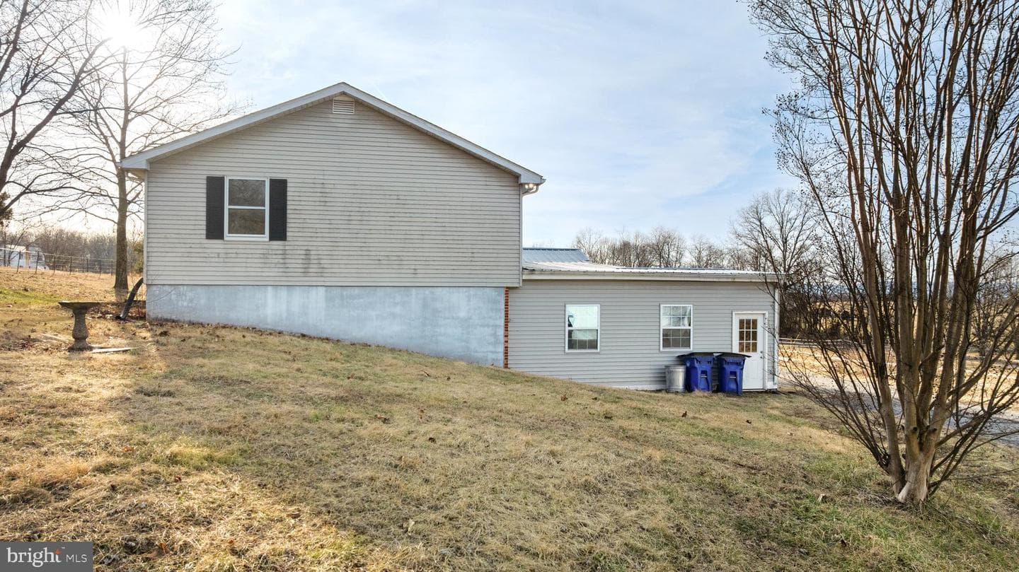 12420 Smith Lane photo 31