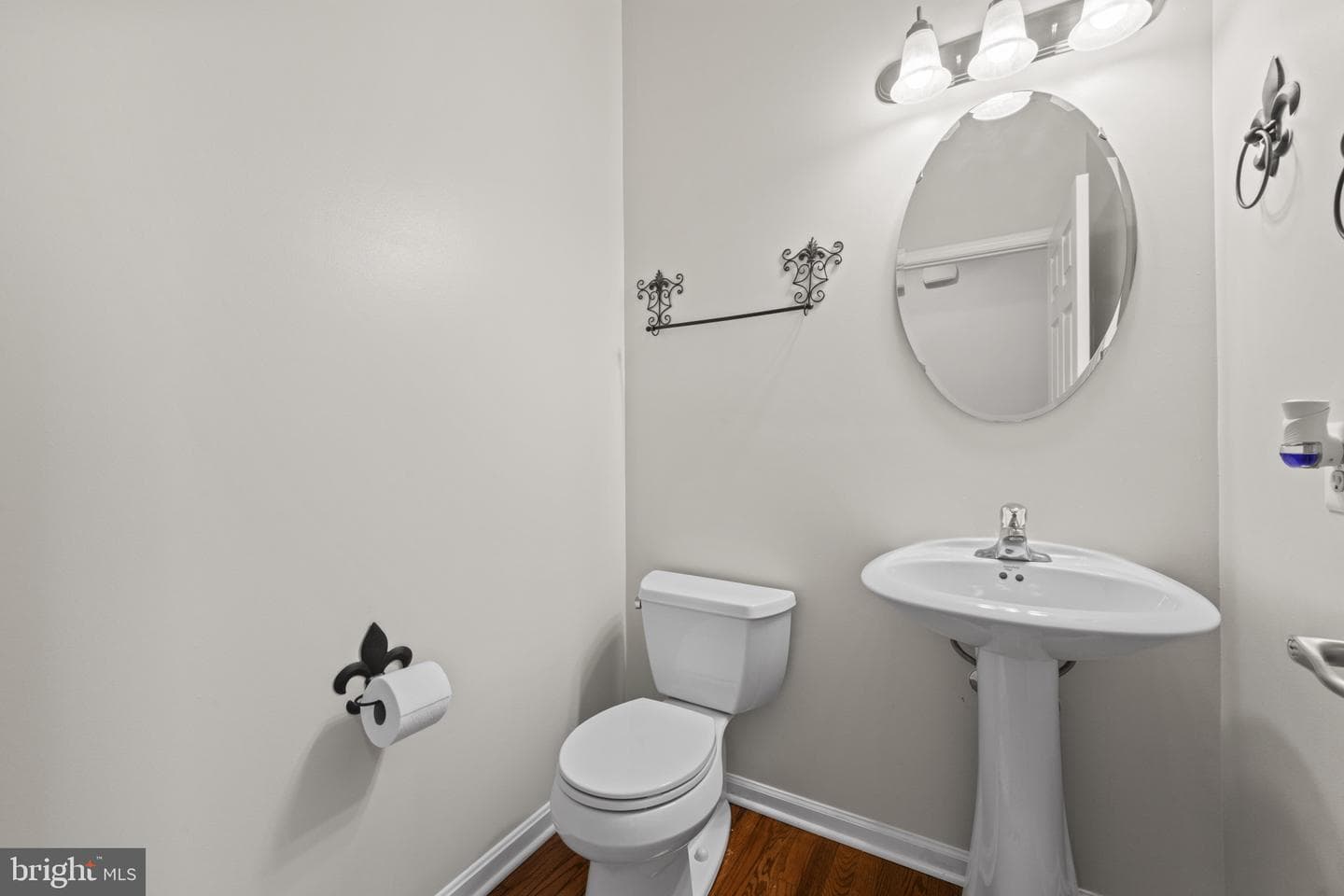5510 Doubs Road photo 14