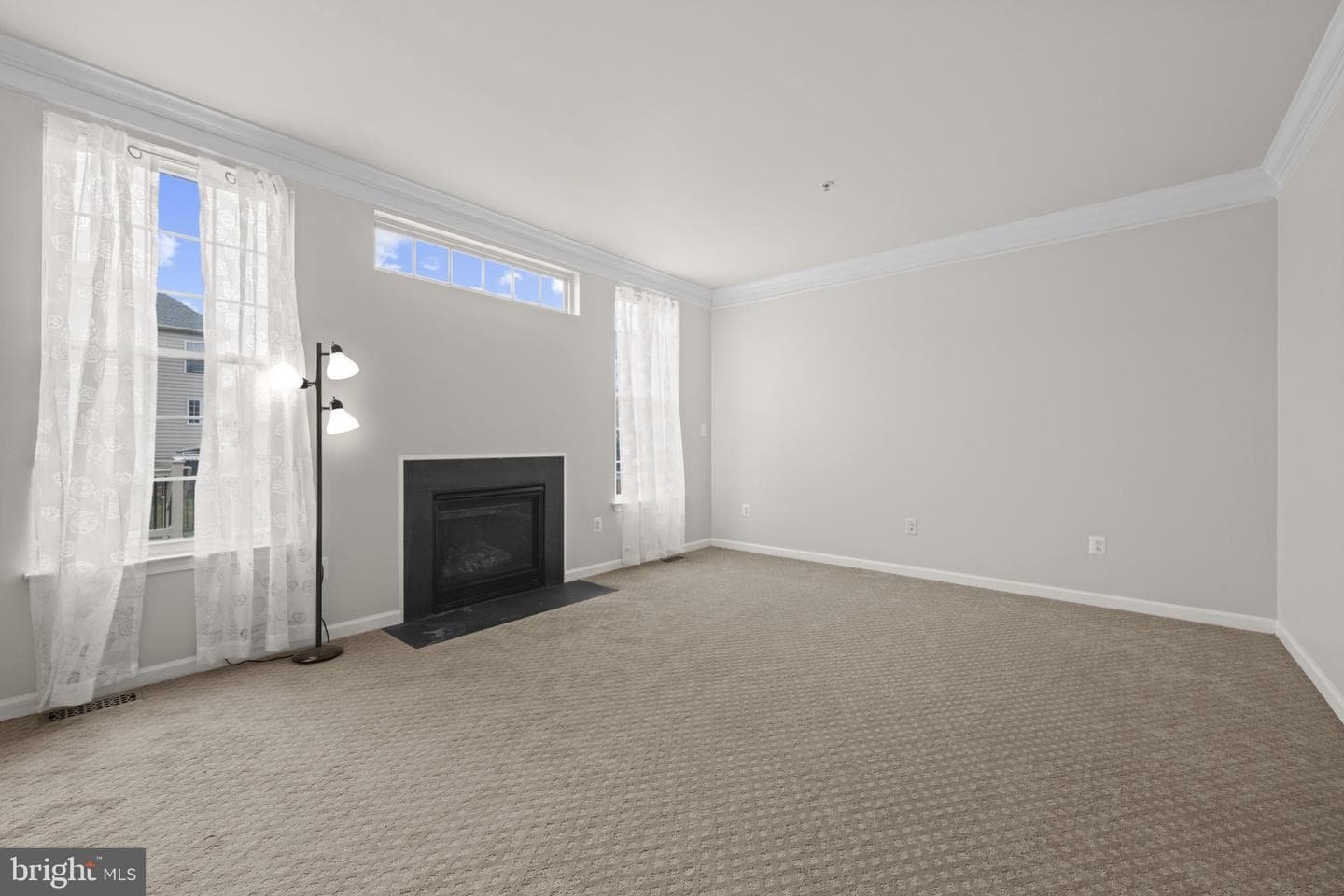 5510 Doubs Road photo 9
