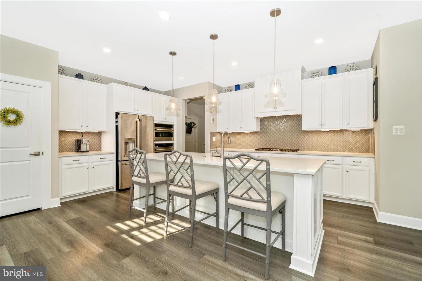 2821 Camomile Dr E photo 10