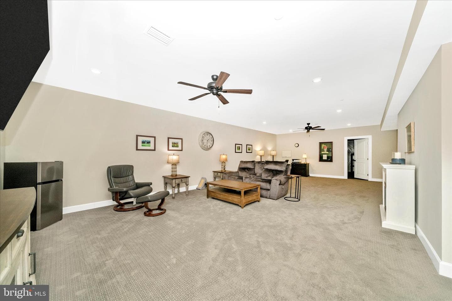 2821 Camomile Dr E photo 36
