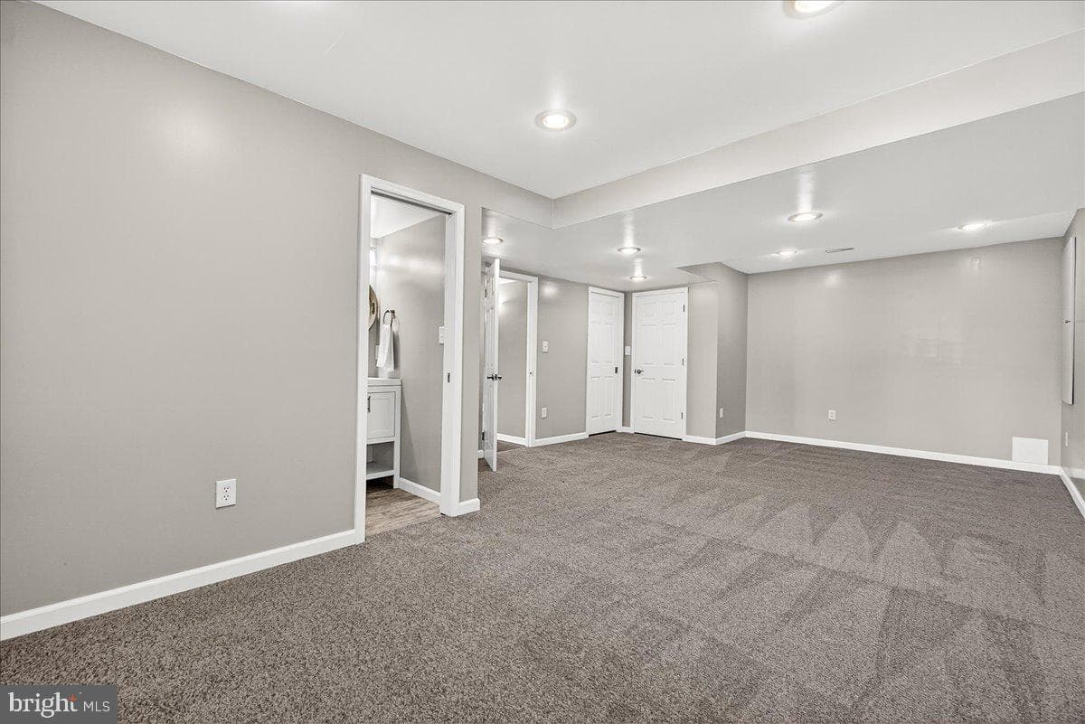 8906 Stauffer Road photo 26