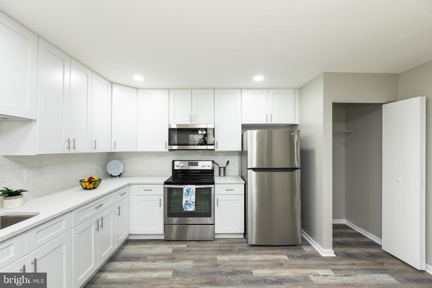 2607 Warren Way #4 3 photo 6