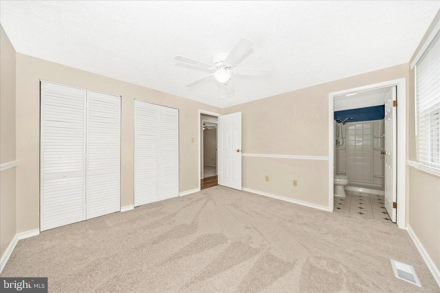 9429 Highlander Court photo 18