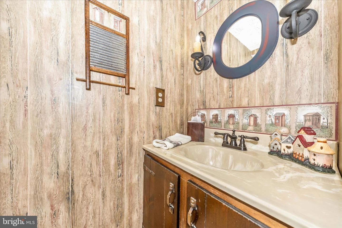 9429 Highlander Court photo 35