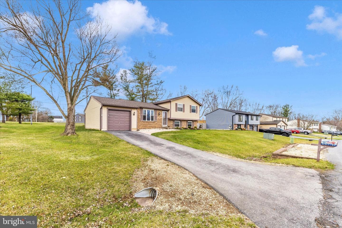 9429 Highlander Court photo 40