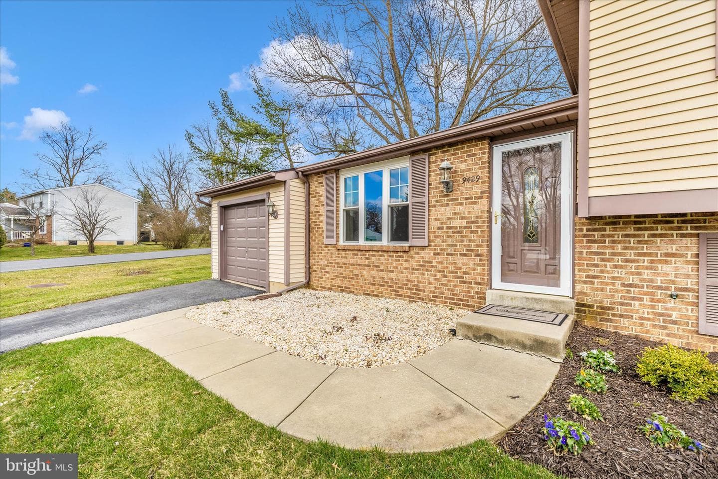 9429 Highlander Court photo 42