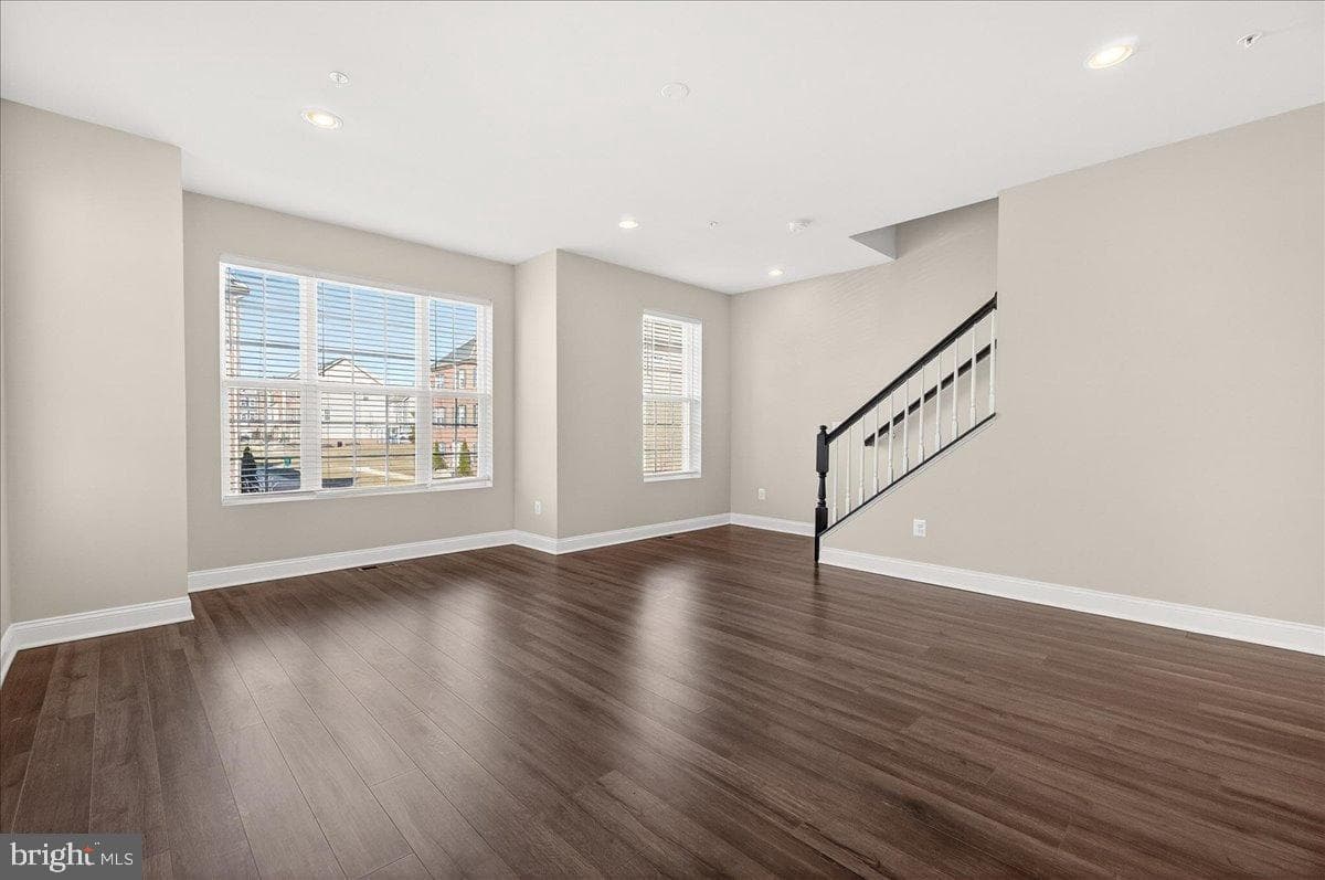 4959 Macdonough Place photo 12
