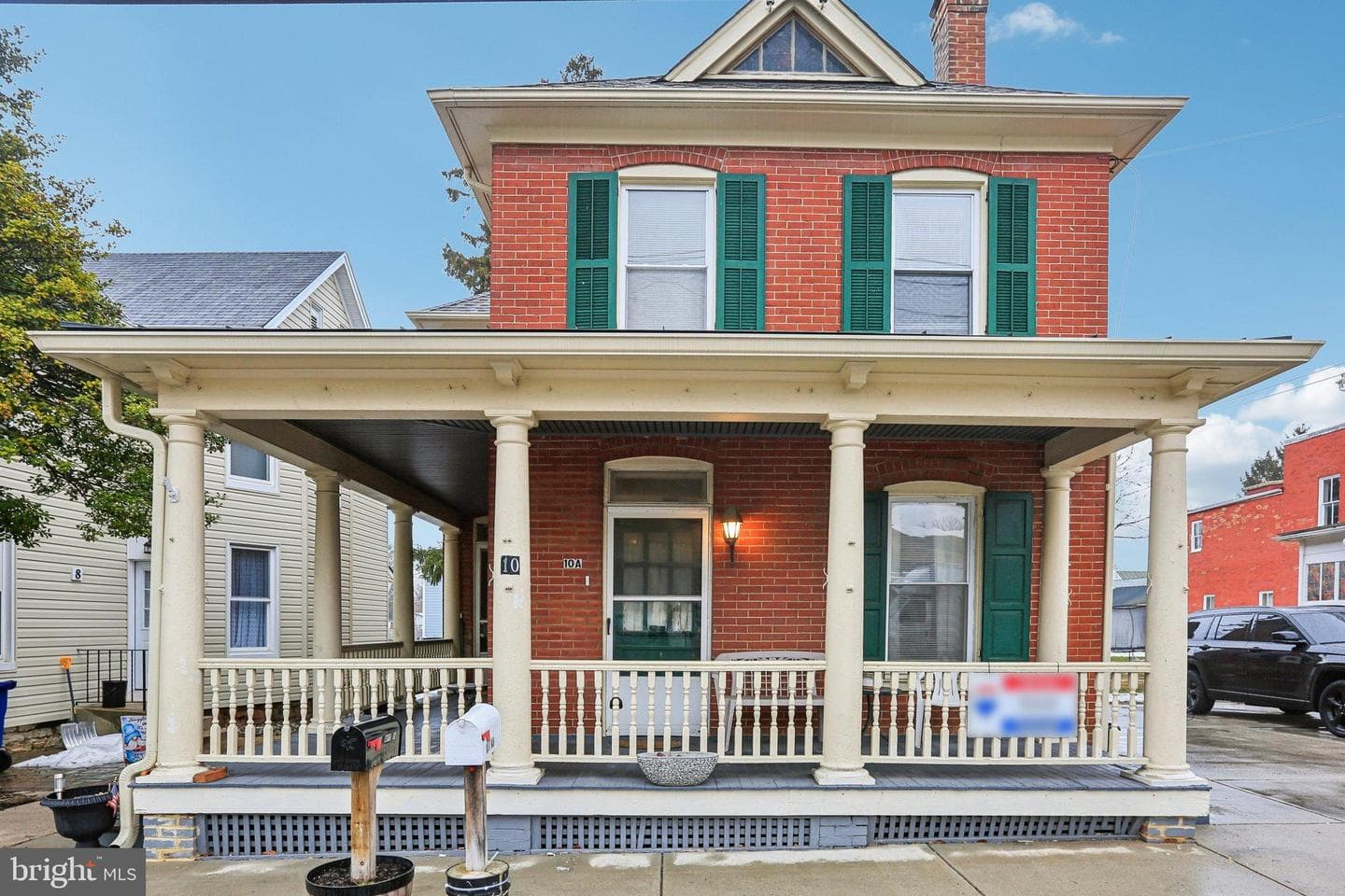 10 N Main Street