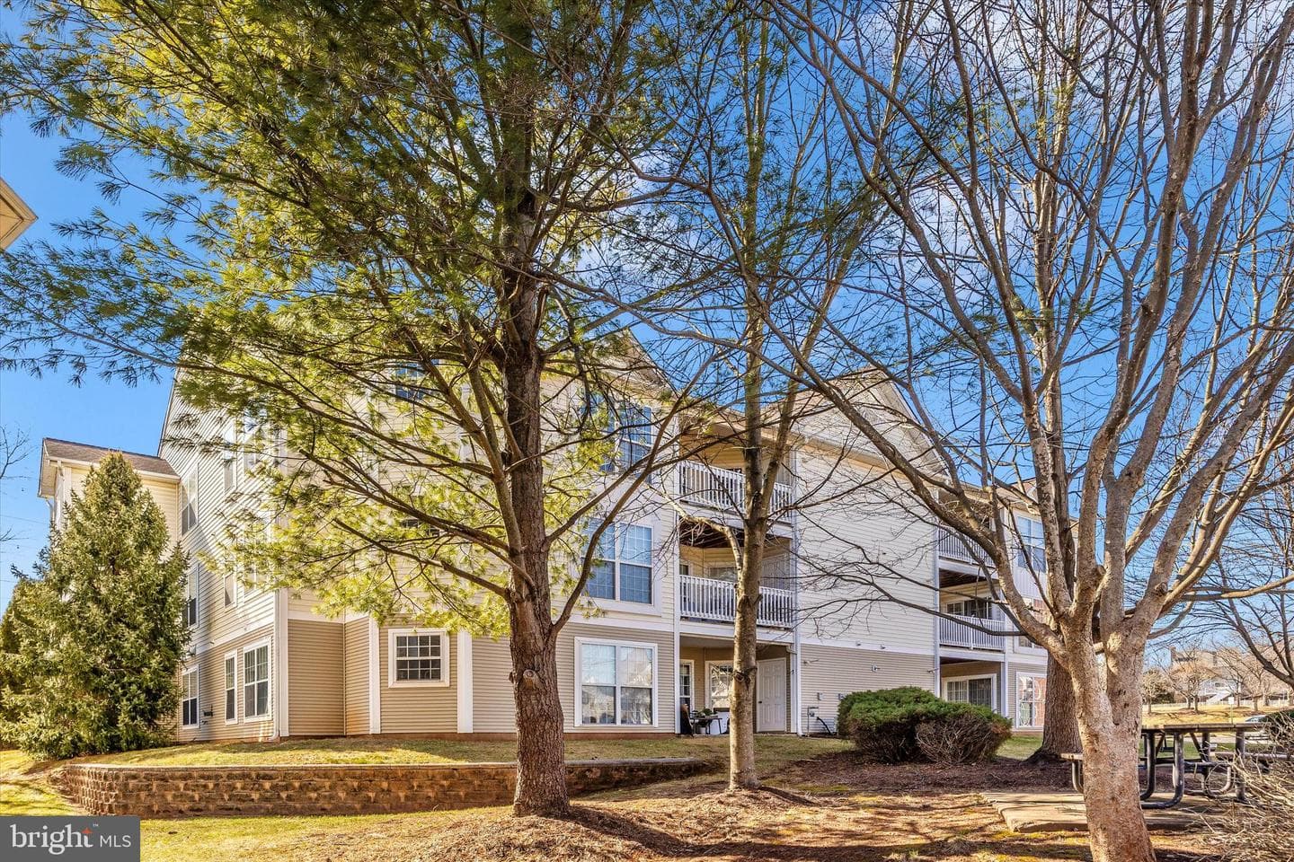 2506 Coach House Way #1b photo 32