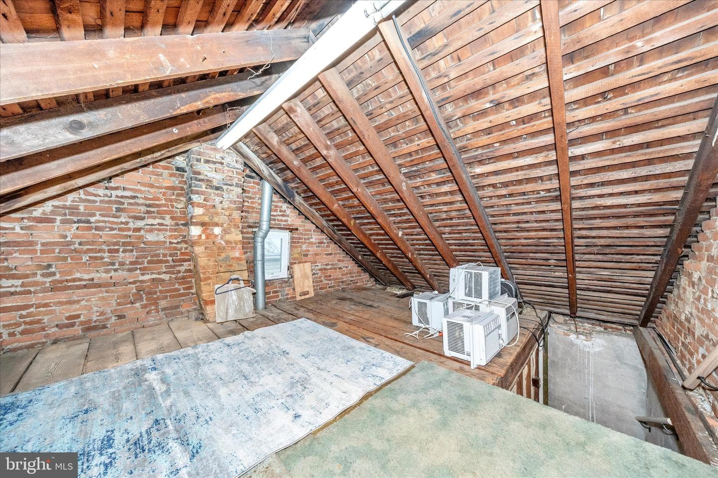 515 E Church Street photo 31