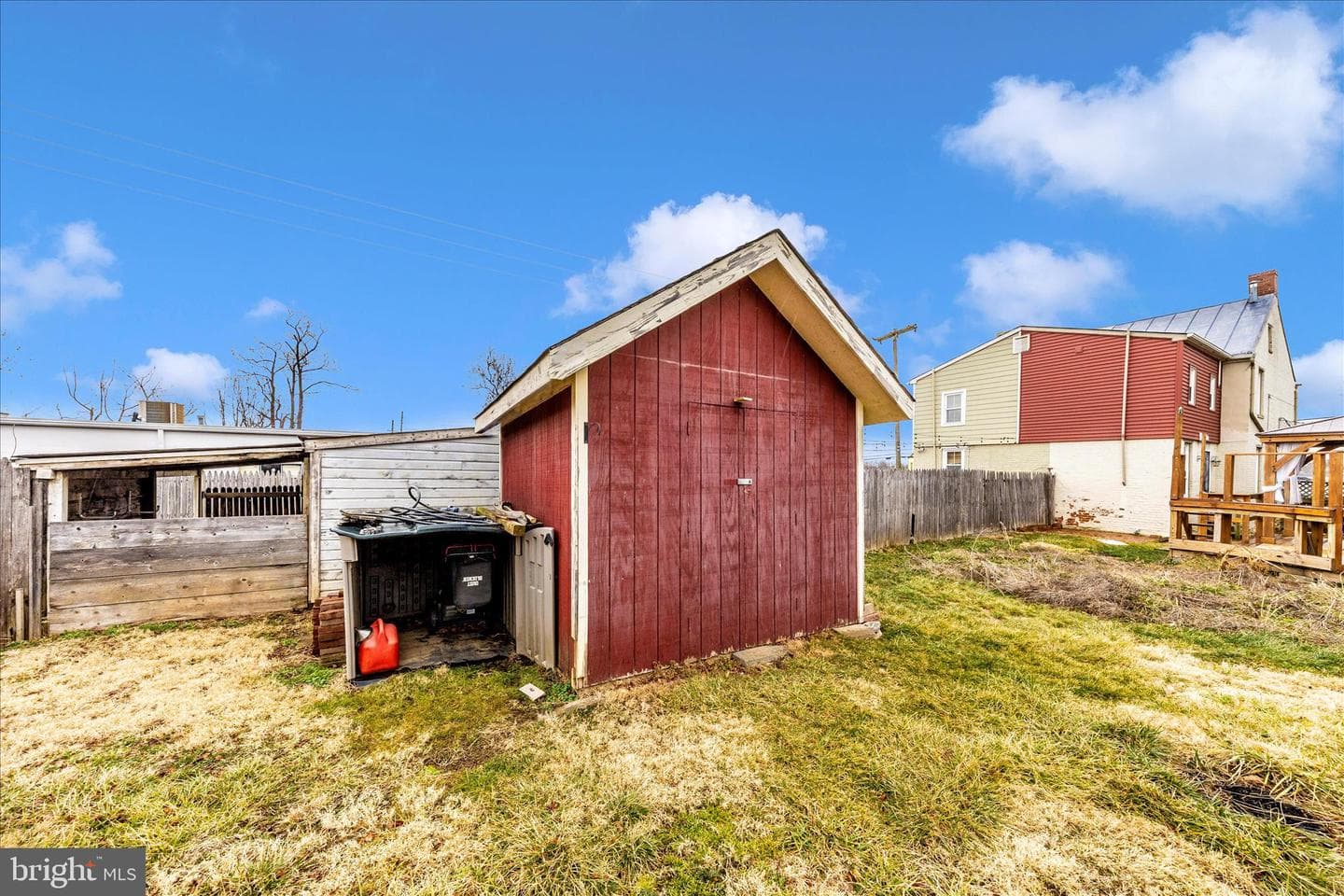 515 E Church Street photo 44