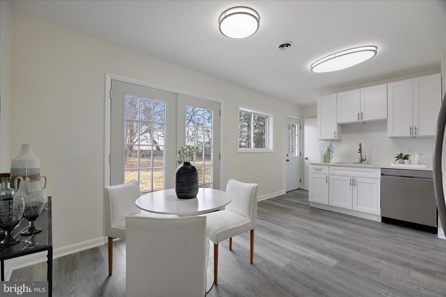 8777 Hickory Hill photo 5
