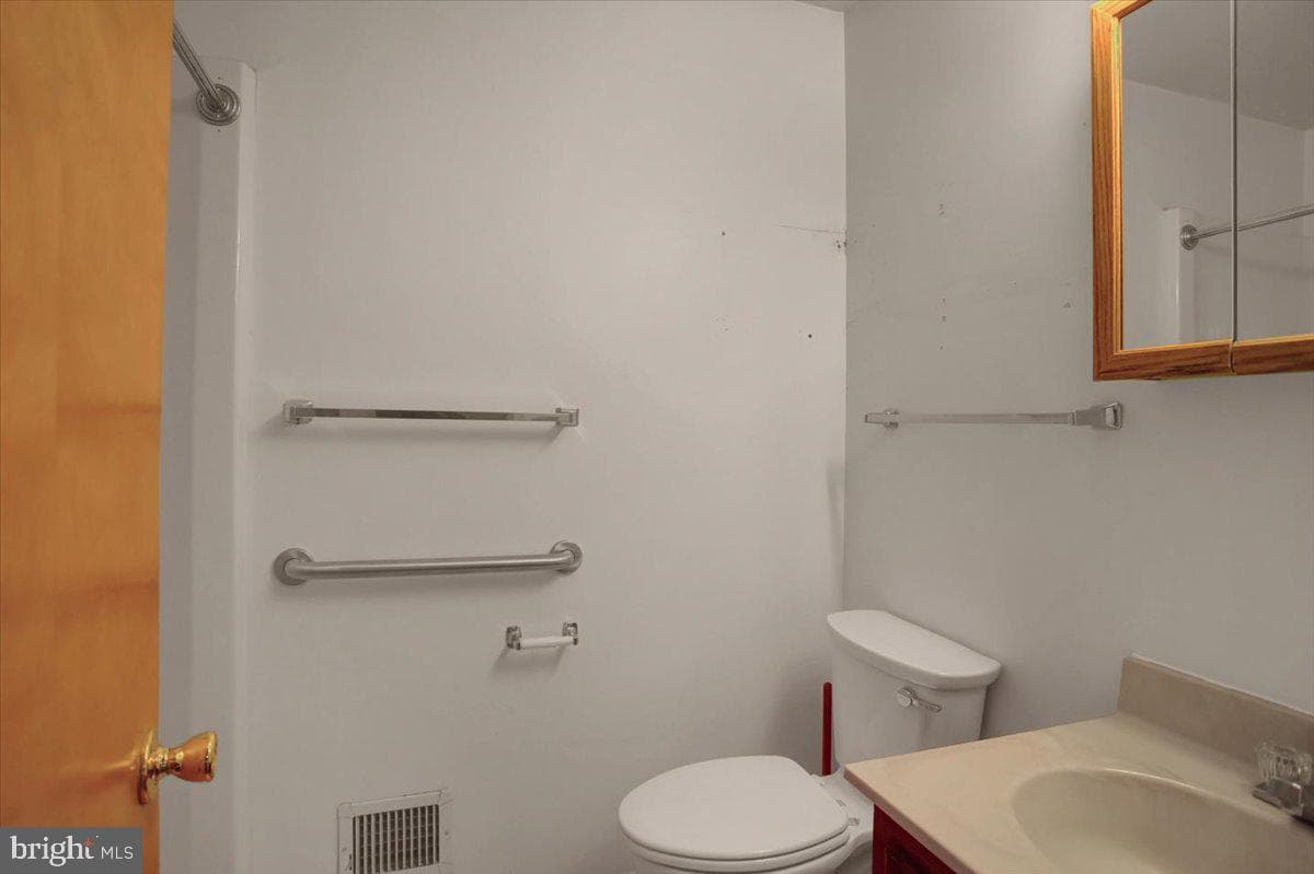 16024 Foxville Deerfield Road photo 36