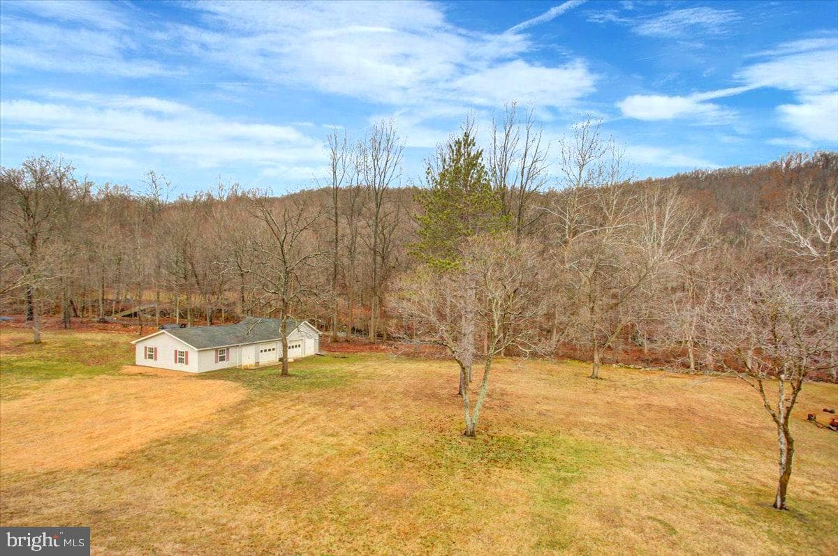 16024 Foxville Deerfield Road photo 8