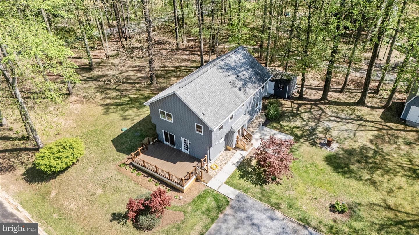 6518 Woodville Road photo 2