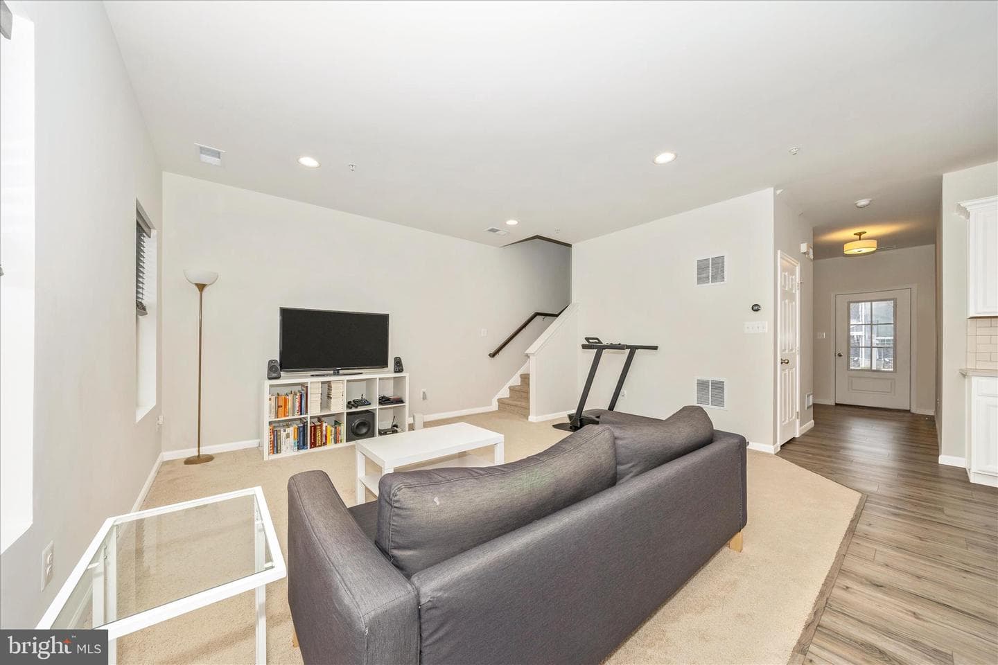 2805 Hillfield Drive photo 19