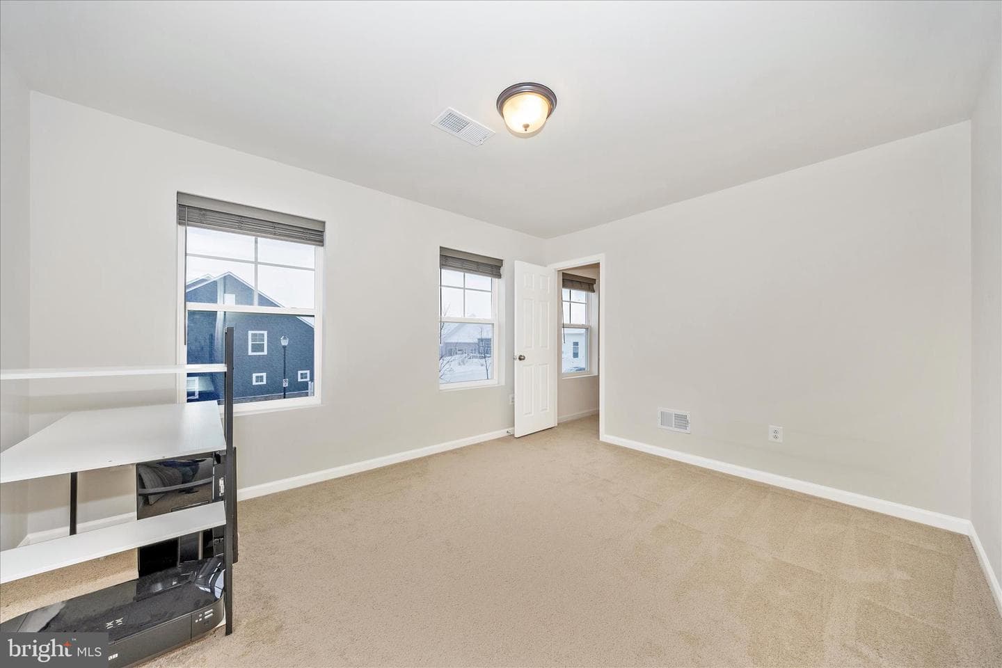 2805 Hillfield Drive photo 26