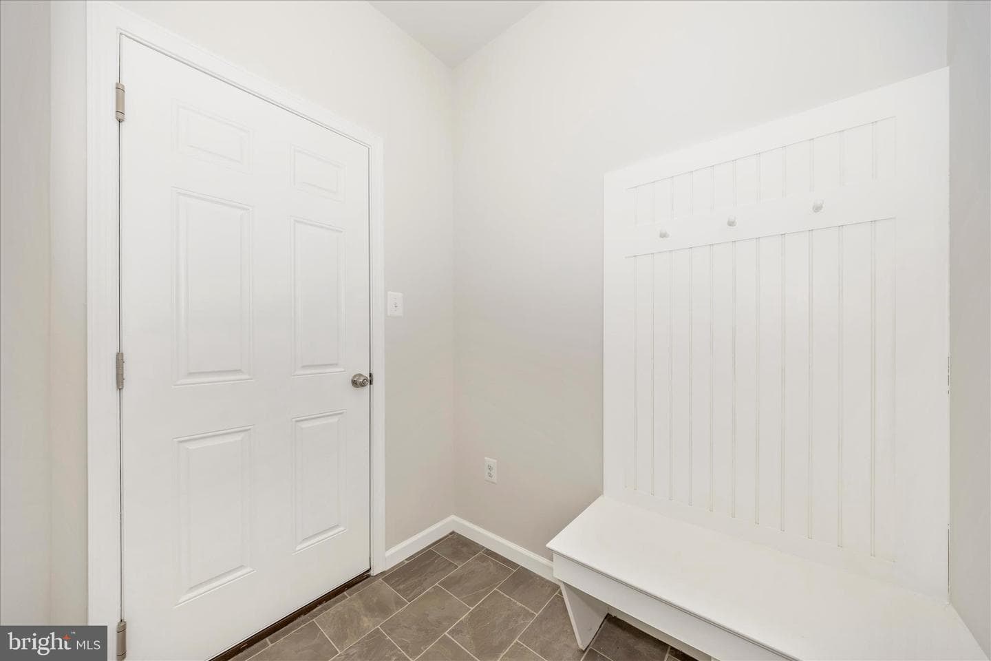 2805 Hillfield Drive photo 31