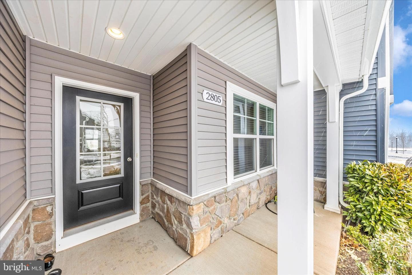 2805 Hillfield Drive photo 35