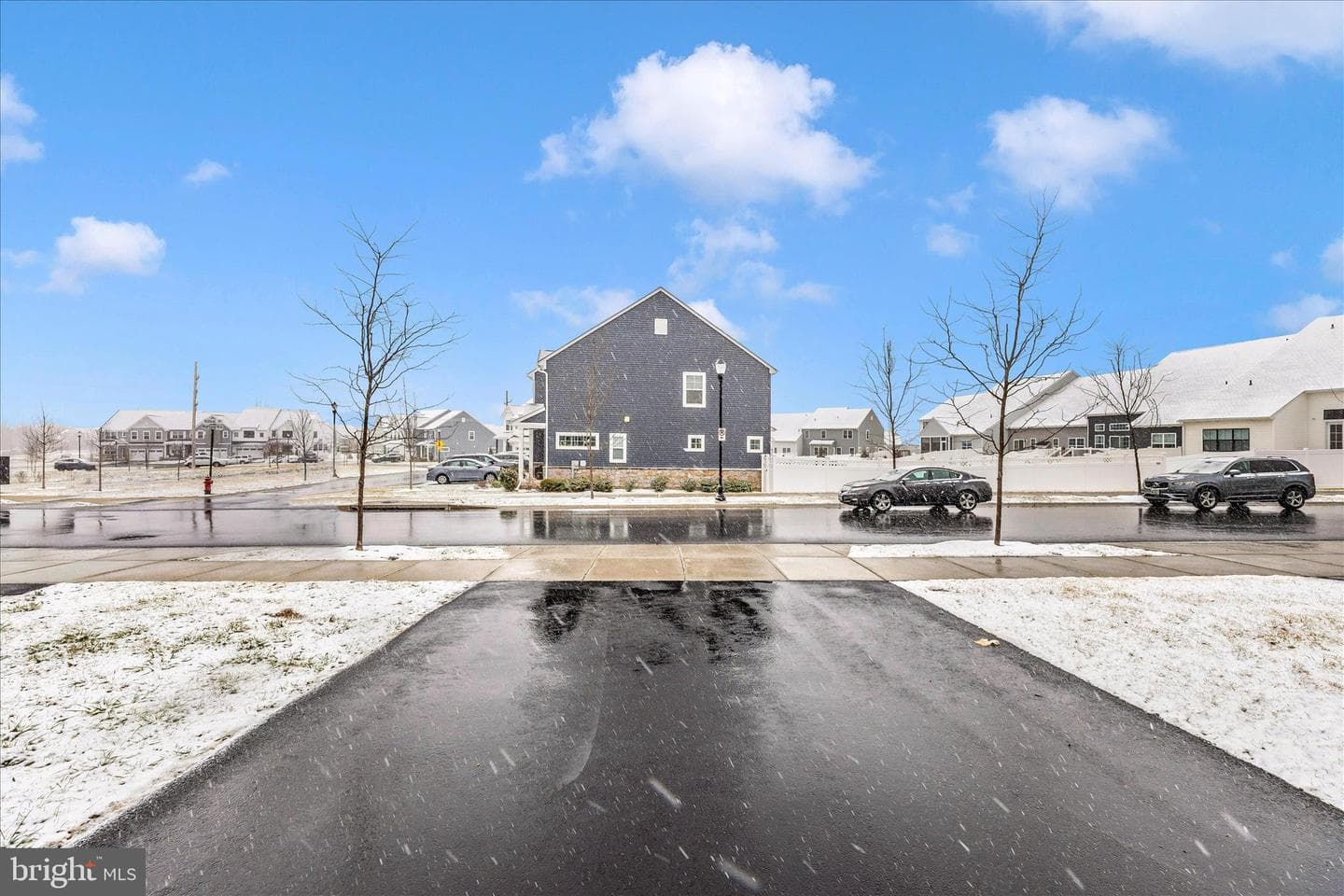 2805 Hillfield Drive photo 36