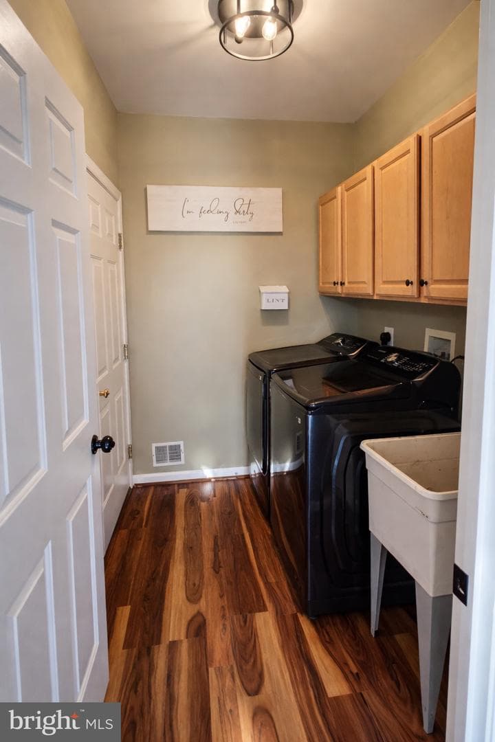 2033 Burnside Drive photo 18