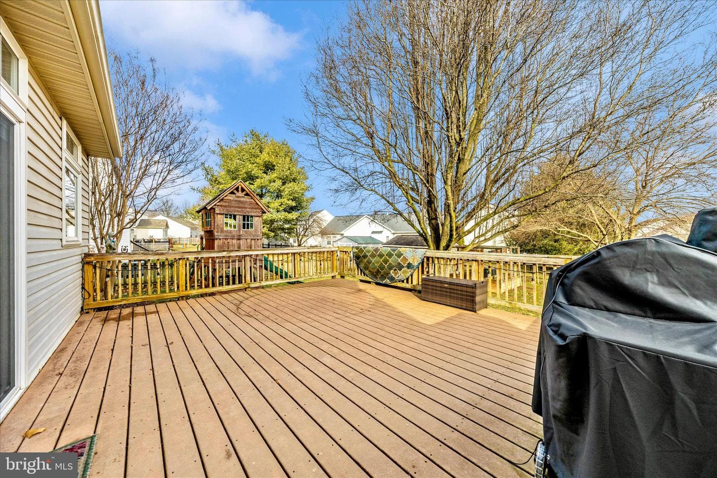 2033 Burnside Drive photo 52