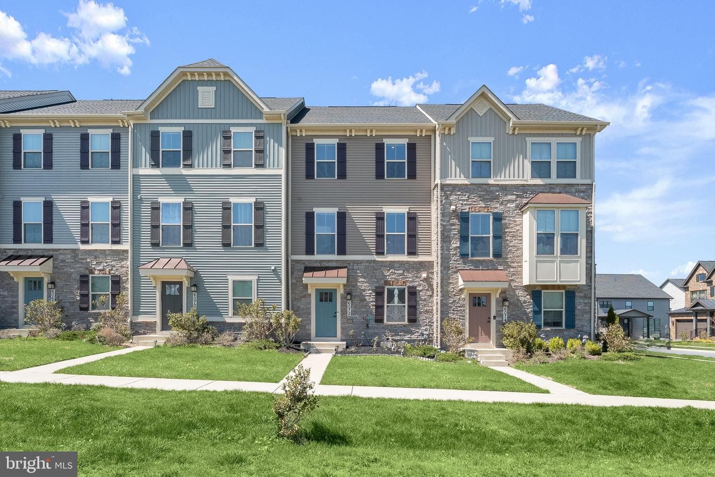 6072 Fallfish Court, New Market